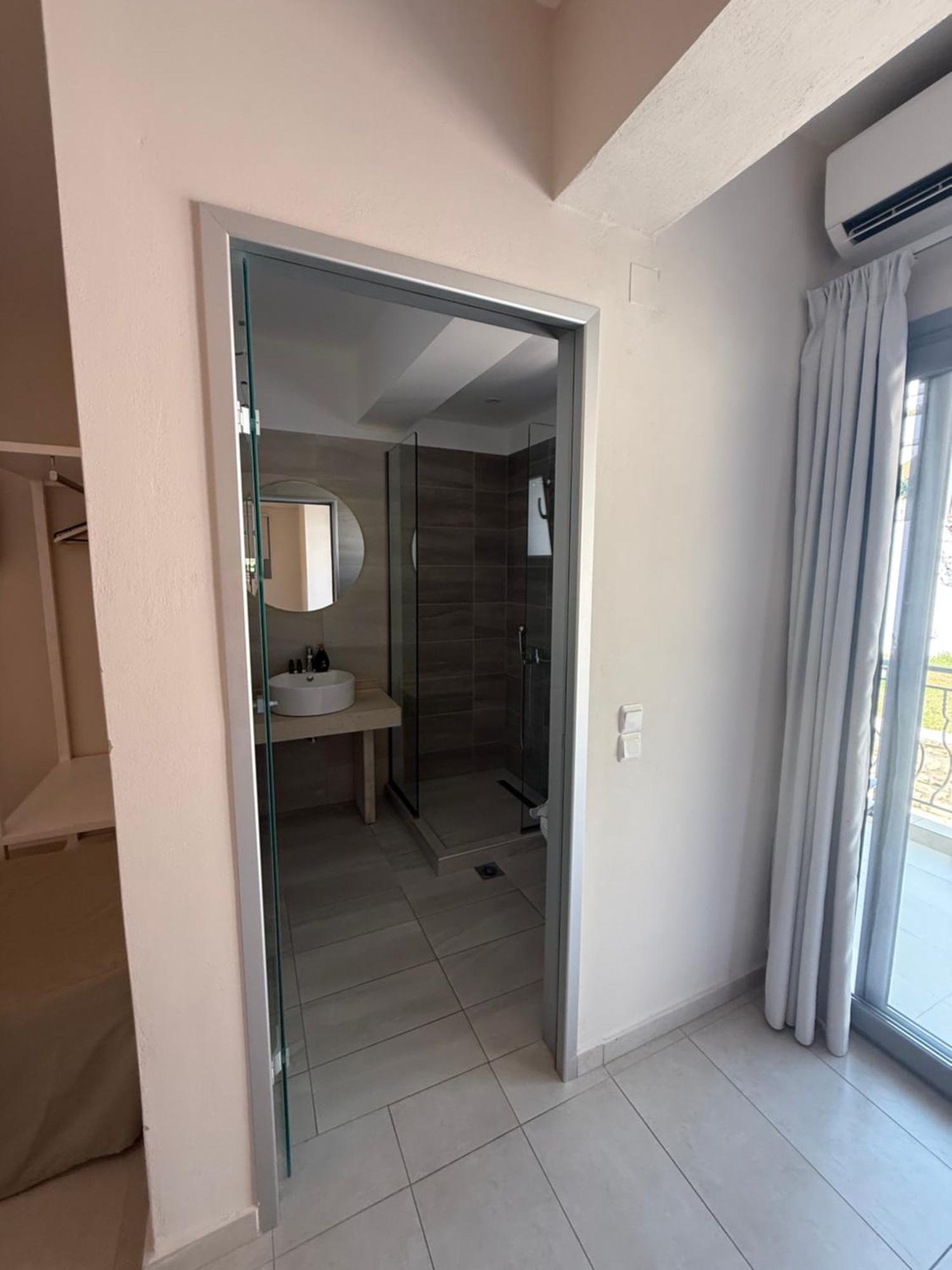 Kiperi Exclusive Hotel 3*
